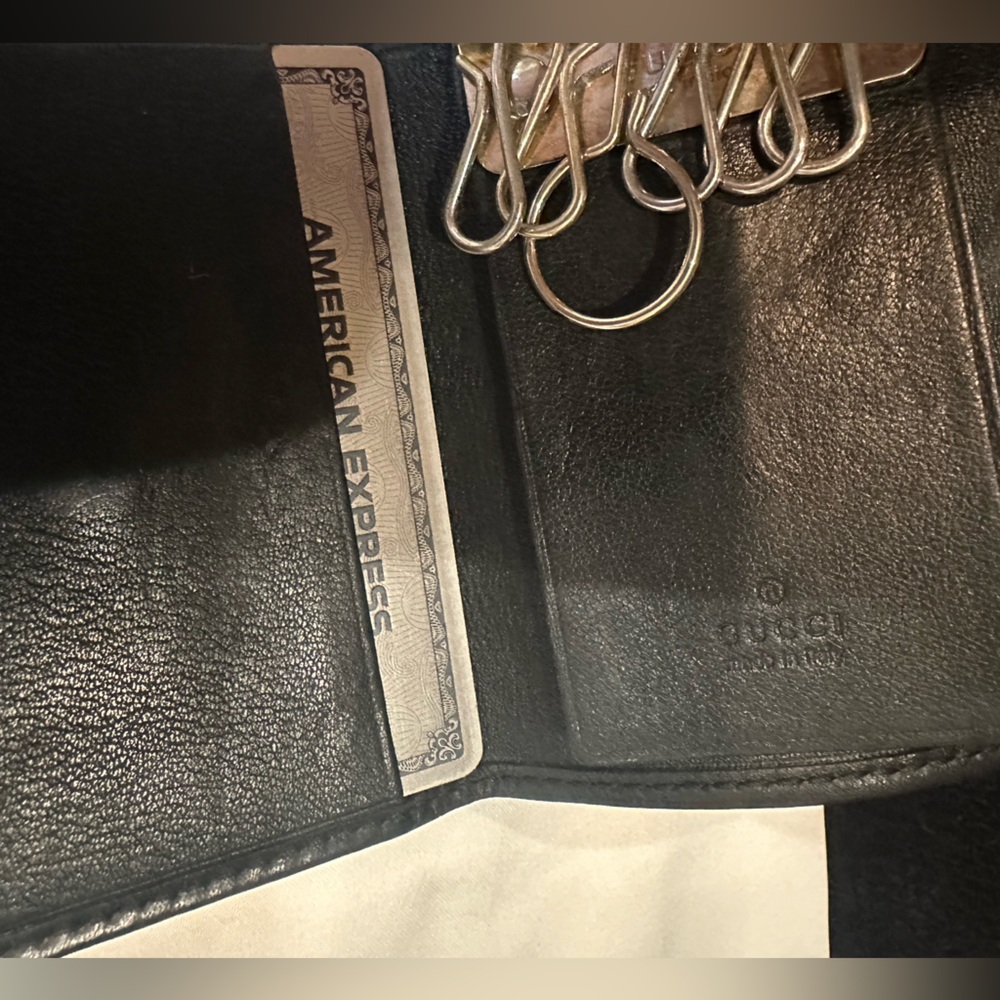 Gucci 6 key wallet - Picture 2 of 8